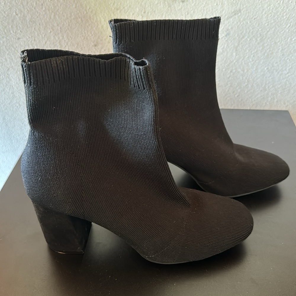 Sock booties - Picture 2 of 3